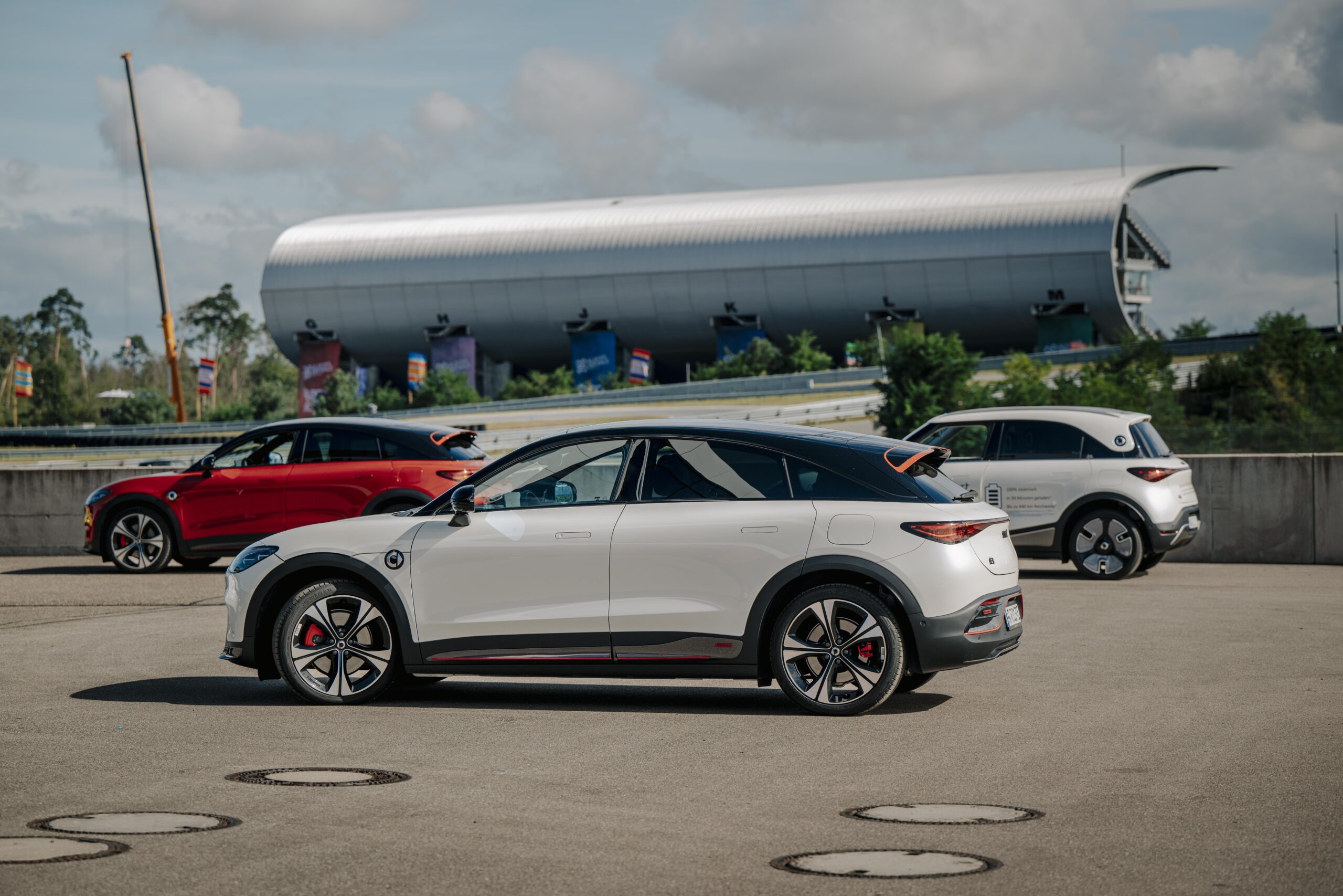 evtrend.de-china-verbietet-versteckte-elektronische-tuergriffe-ab-2027-sicherheitsvorgabe-zwingt-autohersteller-zum-umdenken-mff-scaled China verbietet versteckte elektronische Türgriffe ab 2027 – Sicherheitsvorgabe zwingt Autohersteller zum Umdenken