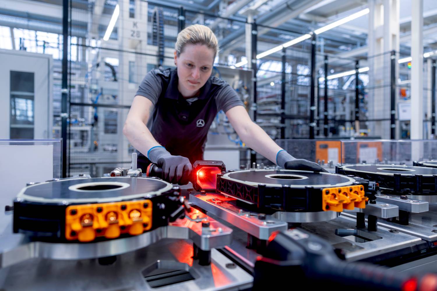 evtrend.de-mercedes-benz-startet-serienproduktion-innovativer-axial-fluss-motoren-in-berlin-1600-48 Mercedes-Benz startet Serienproduktion innovativer Axial-Fluss-Motoren in Berlin