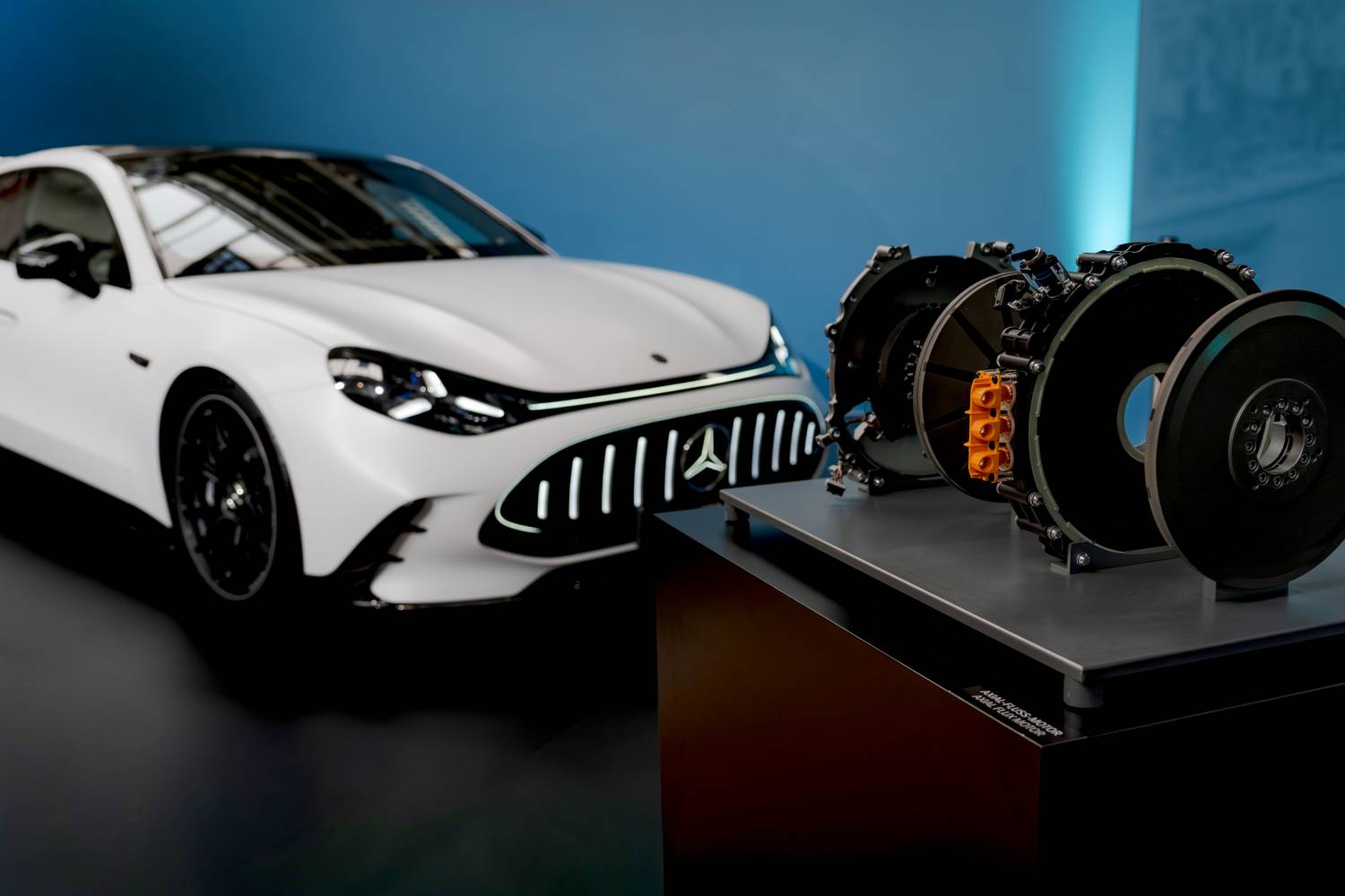 evtrend.de-mercedes-benz-startet-serienproduktion-innovativer-axial-fluss-motoren-in-berlin-1600-53 Mercedes-Benz startet Serienproduktion innovativer Axial-Fluss-Motoren in Berlin