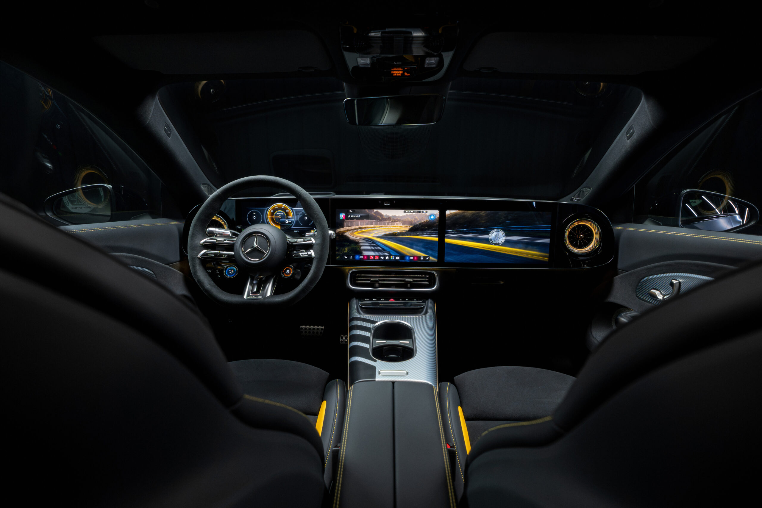 evtrend.de-mercedes-amg-cla-45-4matic-2026-680-ps-bis-zu-670-km-reichweite-und-270-kmh-alle-infos-zum-elektro-amg-2442 Mercedes-AMG CLA 45 4MATIC+ (2026): 680 PS, bis zu 670 km Reichweite und 270 km/h – alle Infos zum Elektro-AMG
