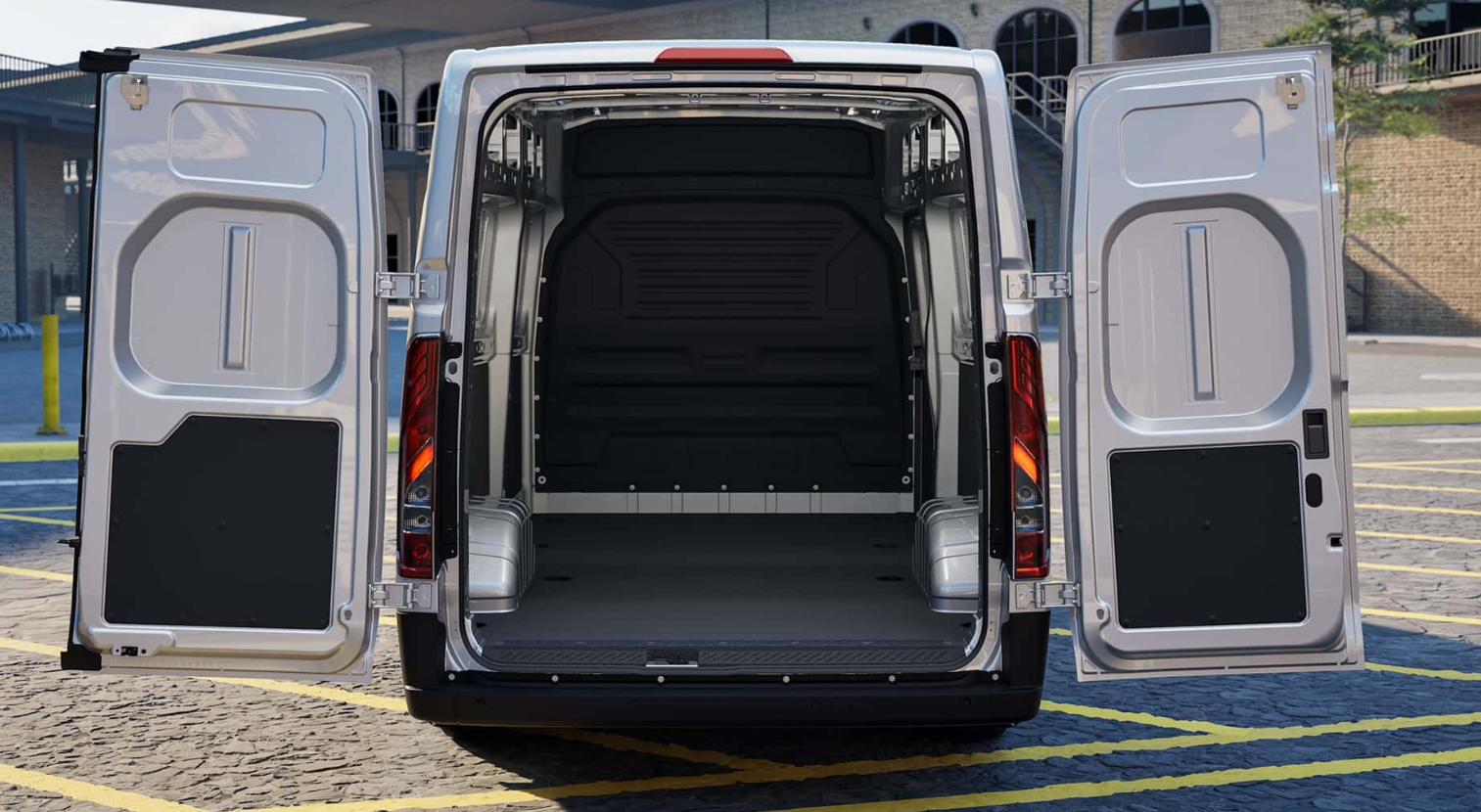 evtrend.de-ford-transit-city-ist-bestellbar-elektro-transporter-startet-bei-35-990-euro-netto-screenshot-2026-08-09-133515 Ford Transit City ist bestellbar: Elektro-Transporter startet bei 35.990 Euro netto