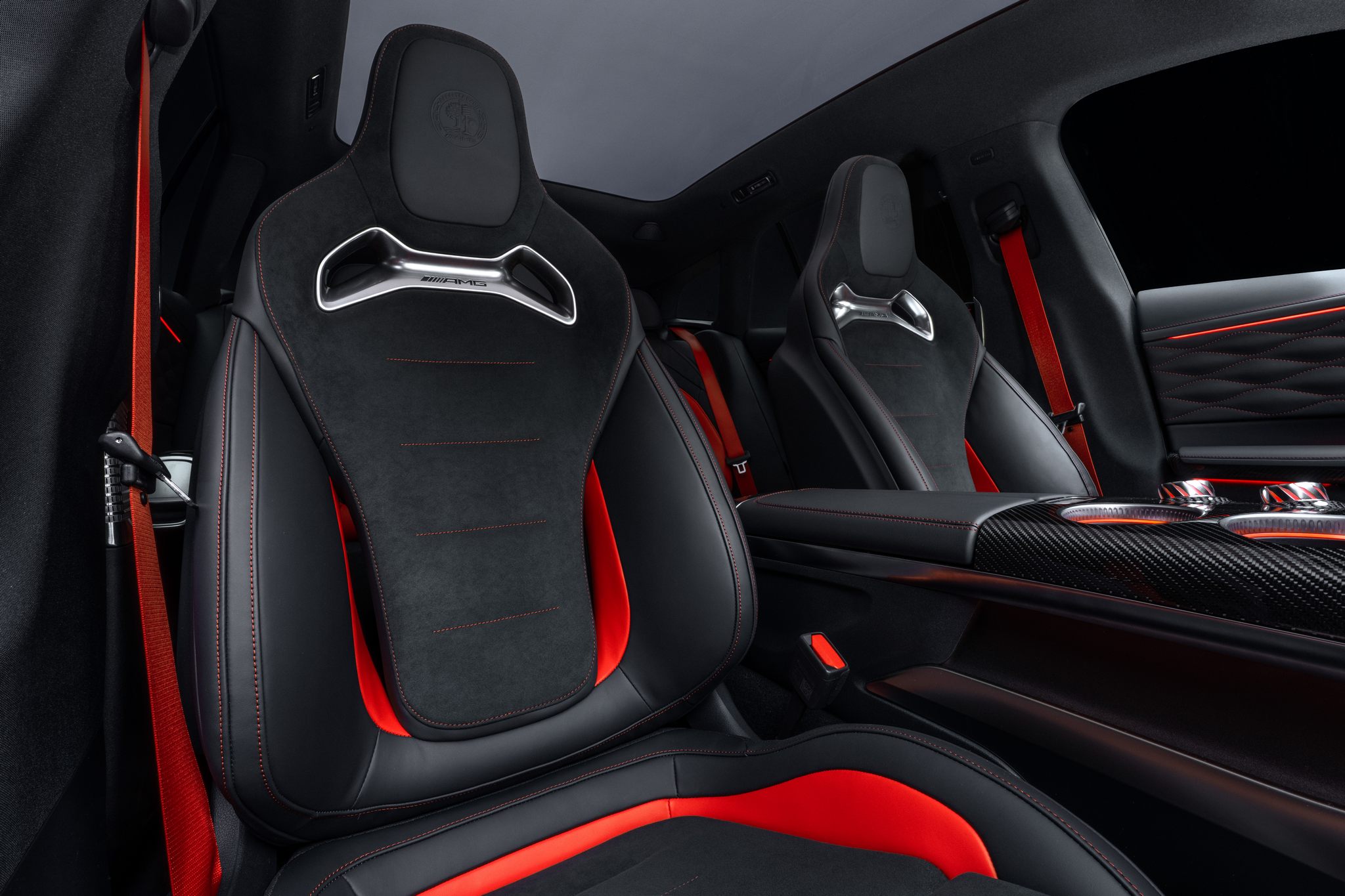 evtrend.de-mercedes-amg-gt-suv-drei-elektro-varianten-mit-bis-zu-1-169-ps-mbpassionde-19 Mercedes-AMG GT SUV: Drei Elektro-Varianten mit bis zu 1.169 PS