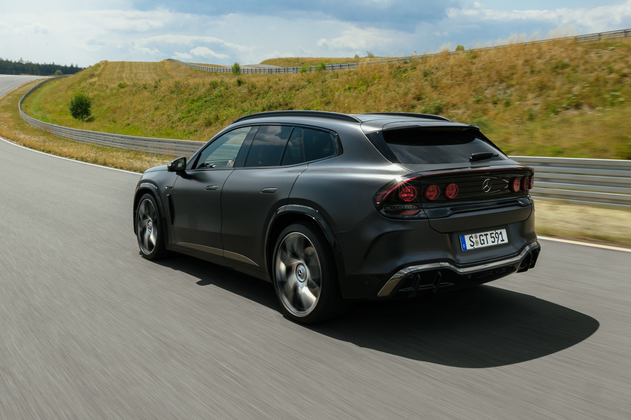 evtrend.de-mercedes-amg-gt-suv-drei-elektro-varianten-mit-bis-zu-1-169-ps-mbpassionde-56 Mercedes-AMG GT SUV: Drei Elektro-Varianten mit bis zu 1.169 PS